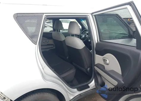 2017 Kia Soul z USA, uszkodzony, nr VIN KNDJN2A28H7458230